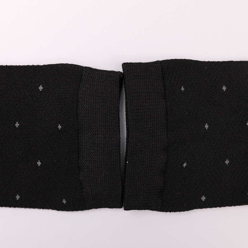 Amonia Dibungkus Nilon Sutra Putar Lembut, Kaus Kaki Pria Tebal Musim Dingin Jahitan Tangan Jacquard Titik Kecil Berbentuk Berlian Tak Terlihat WSD2851