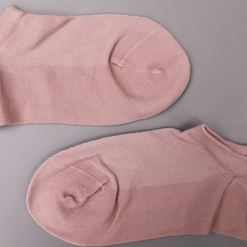 Kaus kaki wanita setengah jaring polos berbahan katun combed, nilon, dan spandeks ultra-tipis yang dijahit dengan tangan WSD1673