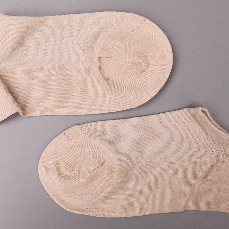 Kaus kaki wanita setengah jaring polos berbahan katun combed, nilon, dan spandeks ultra-tipis yang dijahit dengan tangan WSD1673