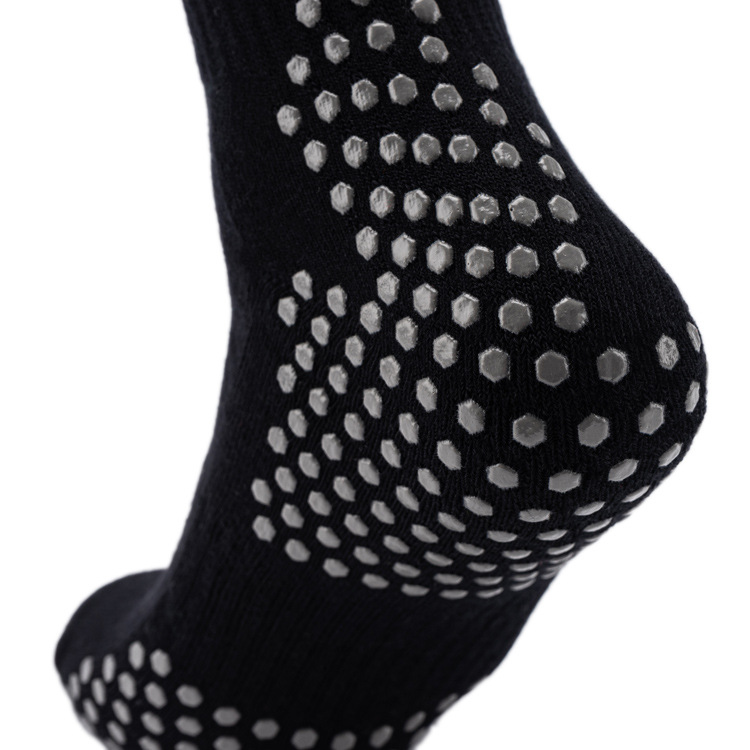 Logo Kustom Grip Sock Anti Slip Silicone Cotton Terry Sport Socks Football Untuk Pria